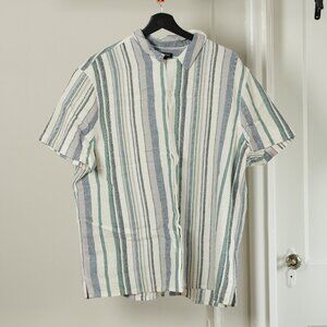 Express Men's Casual Short Sleeve Shirt